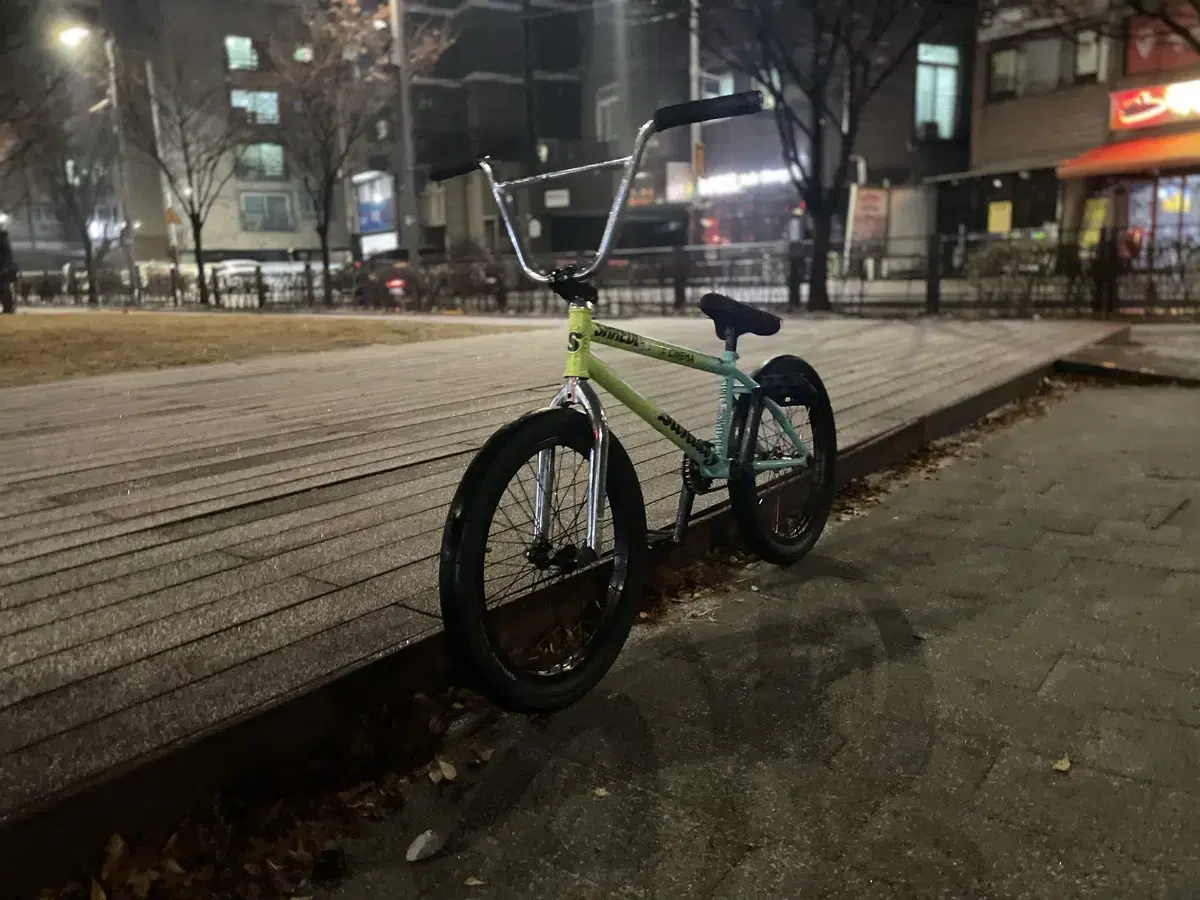 제이크실리 시그니쳐 스트릿 스위퍼 최상급 풀커스텀 bmx